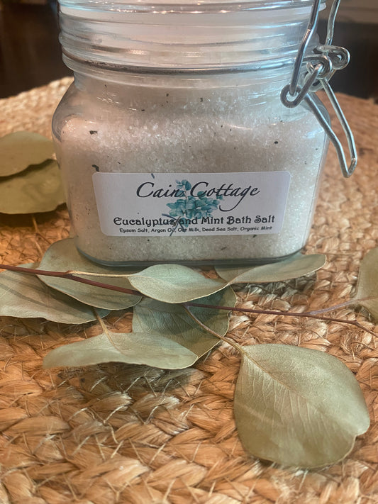 Eucalyptus and Mint Herbal bath salt